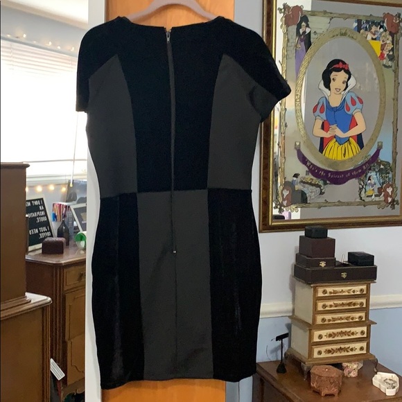 Velvet mini dress - Picture 3 of 4